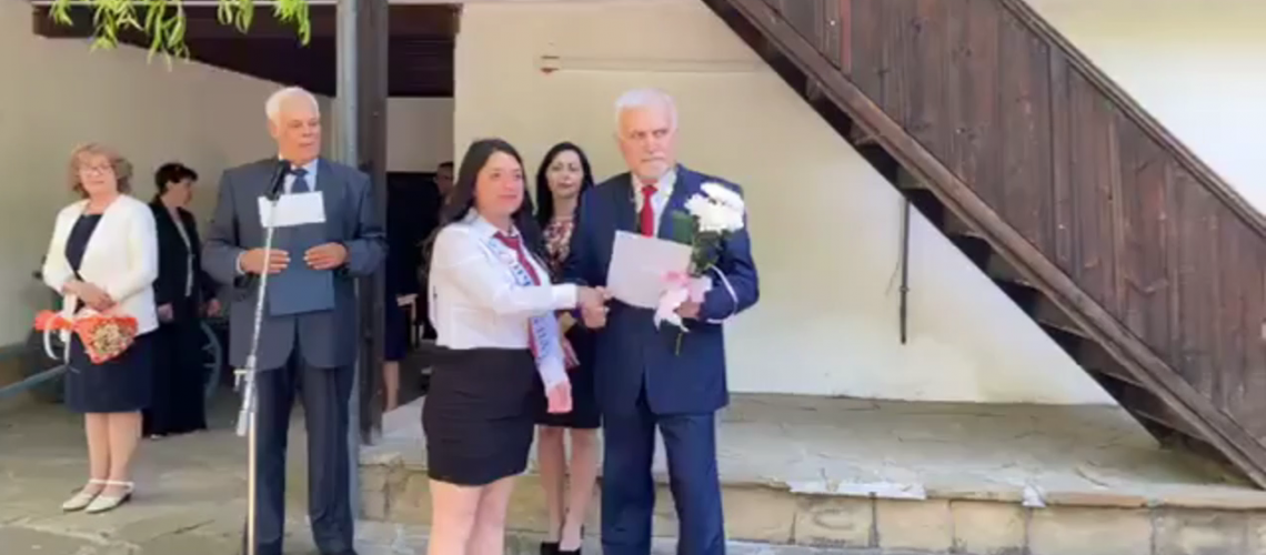 Otli4nik202020_Denica.mp4_000065200